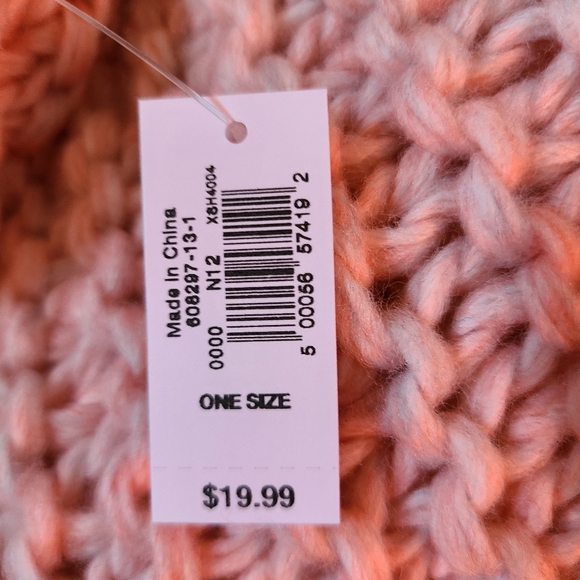 NWT Old Navy Pink Scarf - Picture 3 of 7